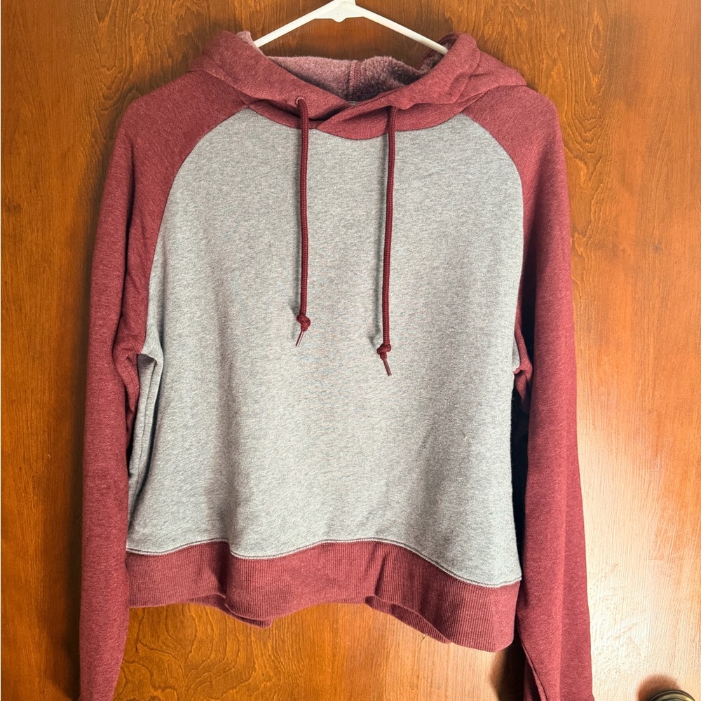 Champion Two-Tone Hooded Pullover Sweatshirt - Heather Gray & Maroon